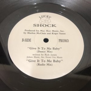 画像: Shock - Give It To Me Baby / Rhythm Of Love
