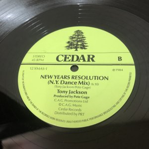 画像:  Tony Jackson -  New Years Resolution 