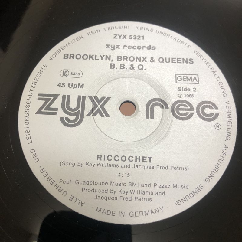 画像: Brooklyn, Bronx & Queens B. B. & Q. - Minutes Away (New Extended Version) / Riccochet