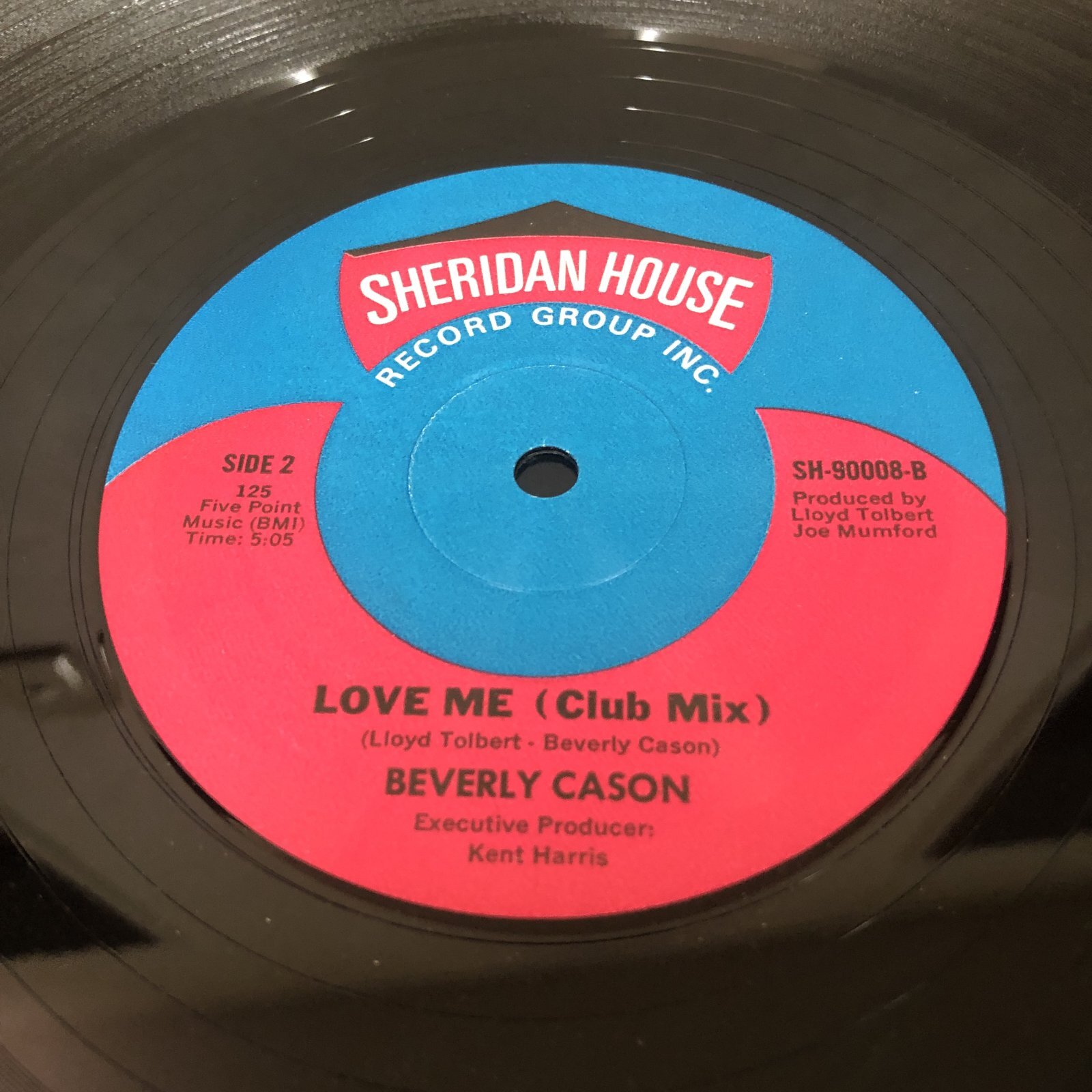 画像: Beverly Cason – Love Me