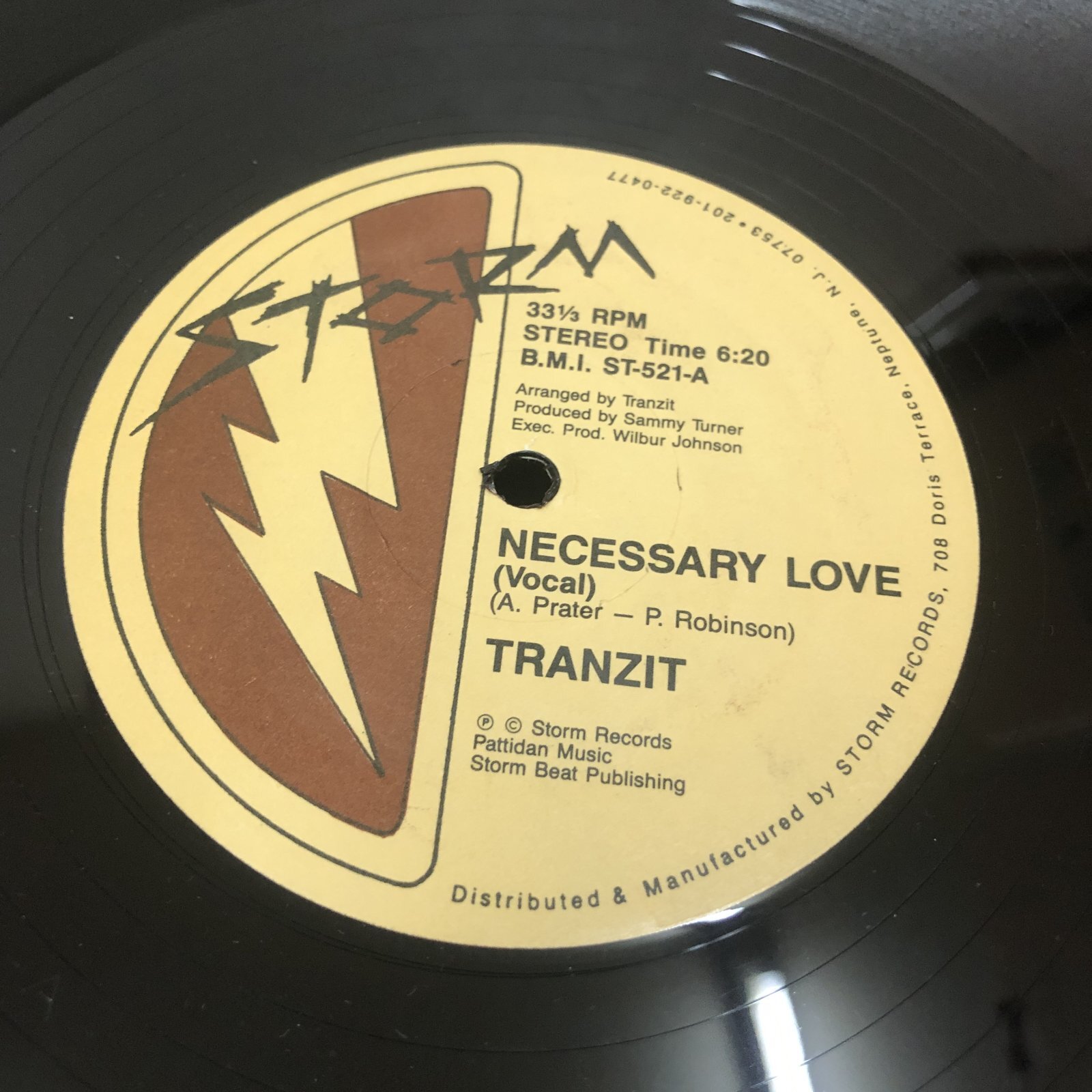 画像:  Tranzit -  Necessary Love