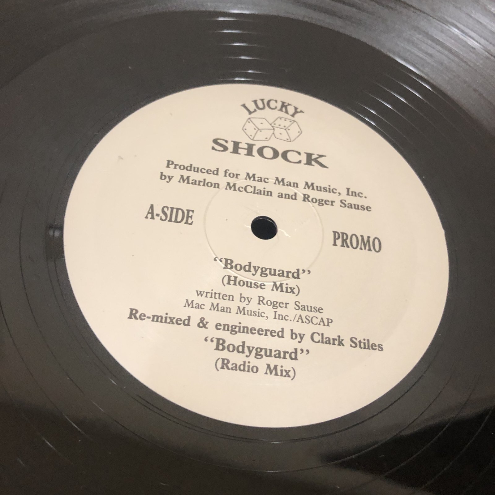 画像: Shock - Give It To Me Baby / Rhythm Of Love