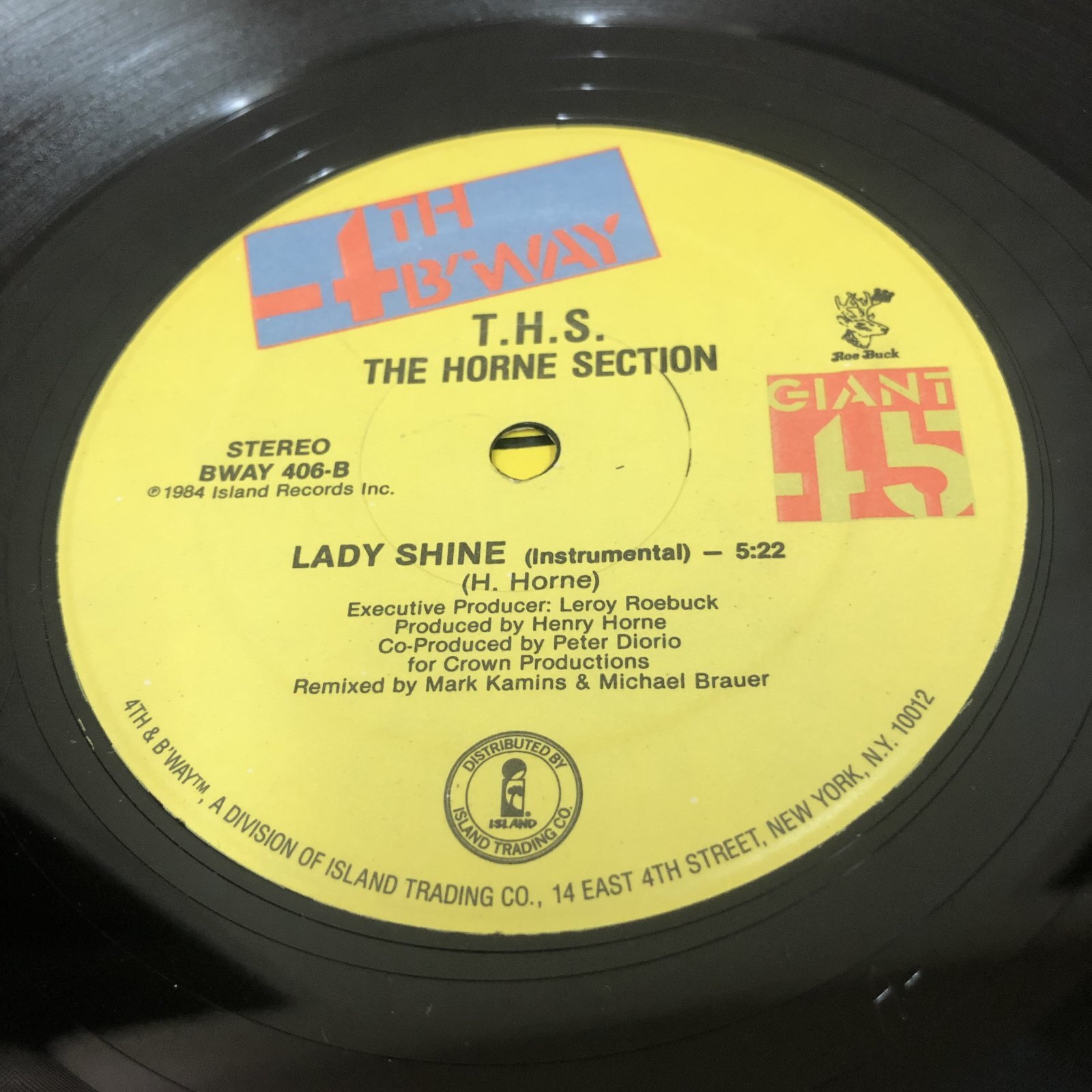 画像:  T.H.S. The Horne Section - Lady Shine (Shine On) 